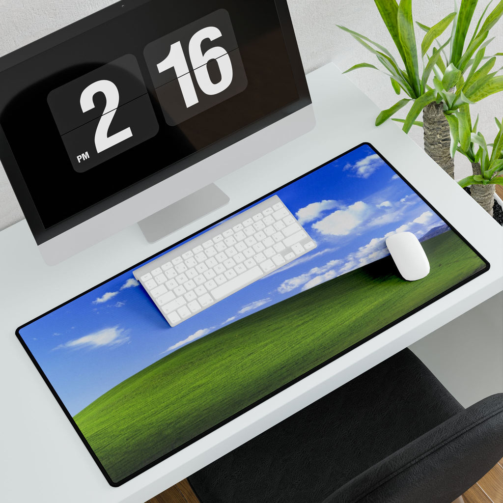 Windows XP Bliss Desk Mat — Retro Landscape Extended Mouse Pad